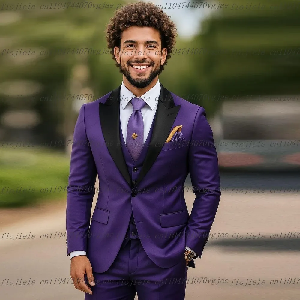 الياقة السوداء الأرجواني الرجال البدلة الرسمية حفل زفاف العريس الأعمال الذكور البدلات الرسمية مخصصة 3 قطعة مجموعة سترة سترة السراويل