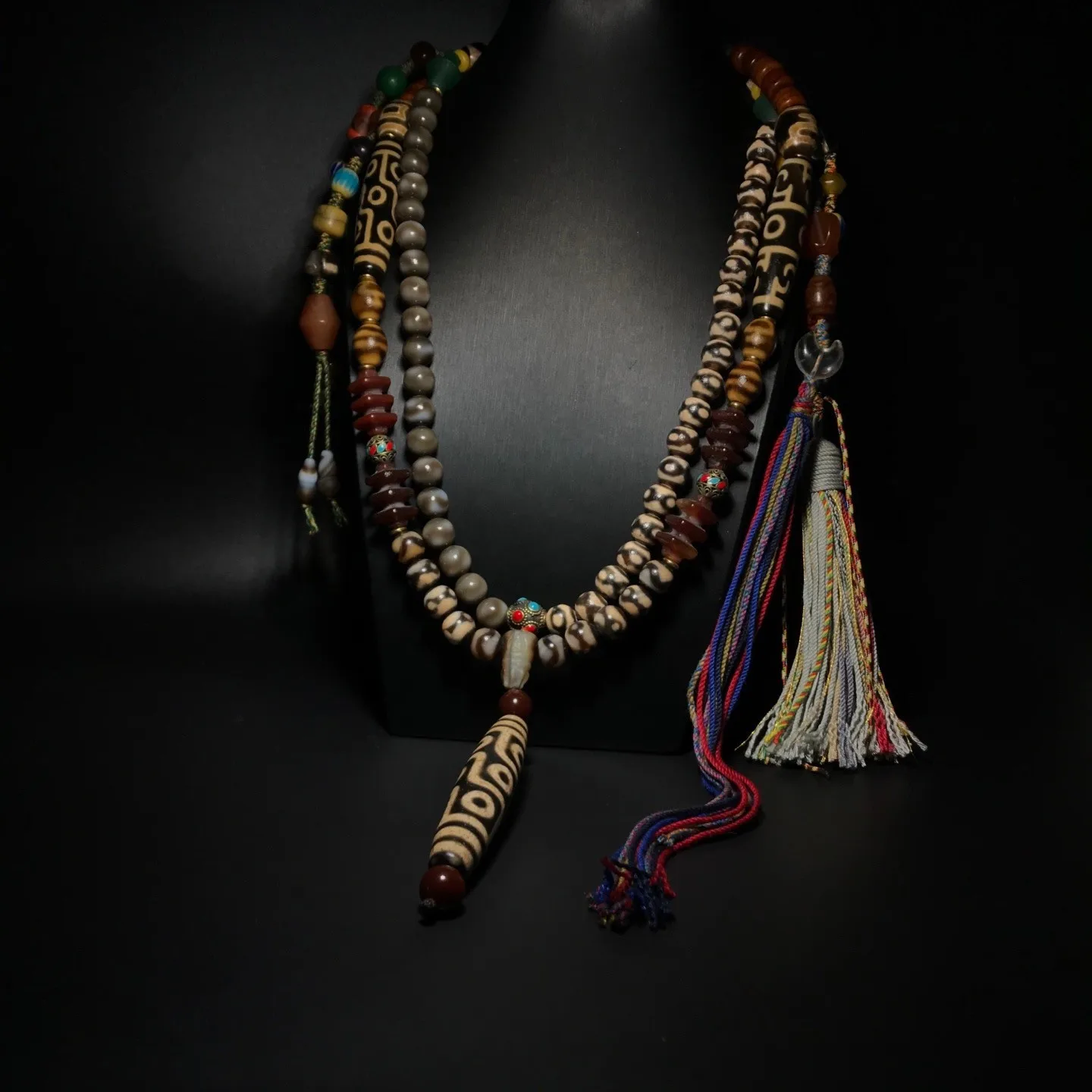 Unique Tibetan Old Agate Dzi Multiple patterns 9 Eyes Beads Necklace J0325