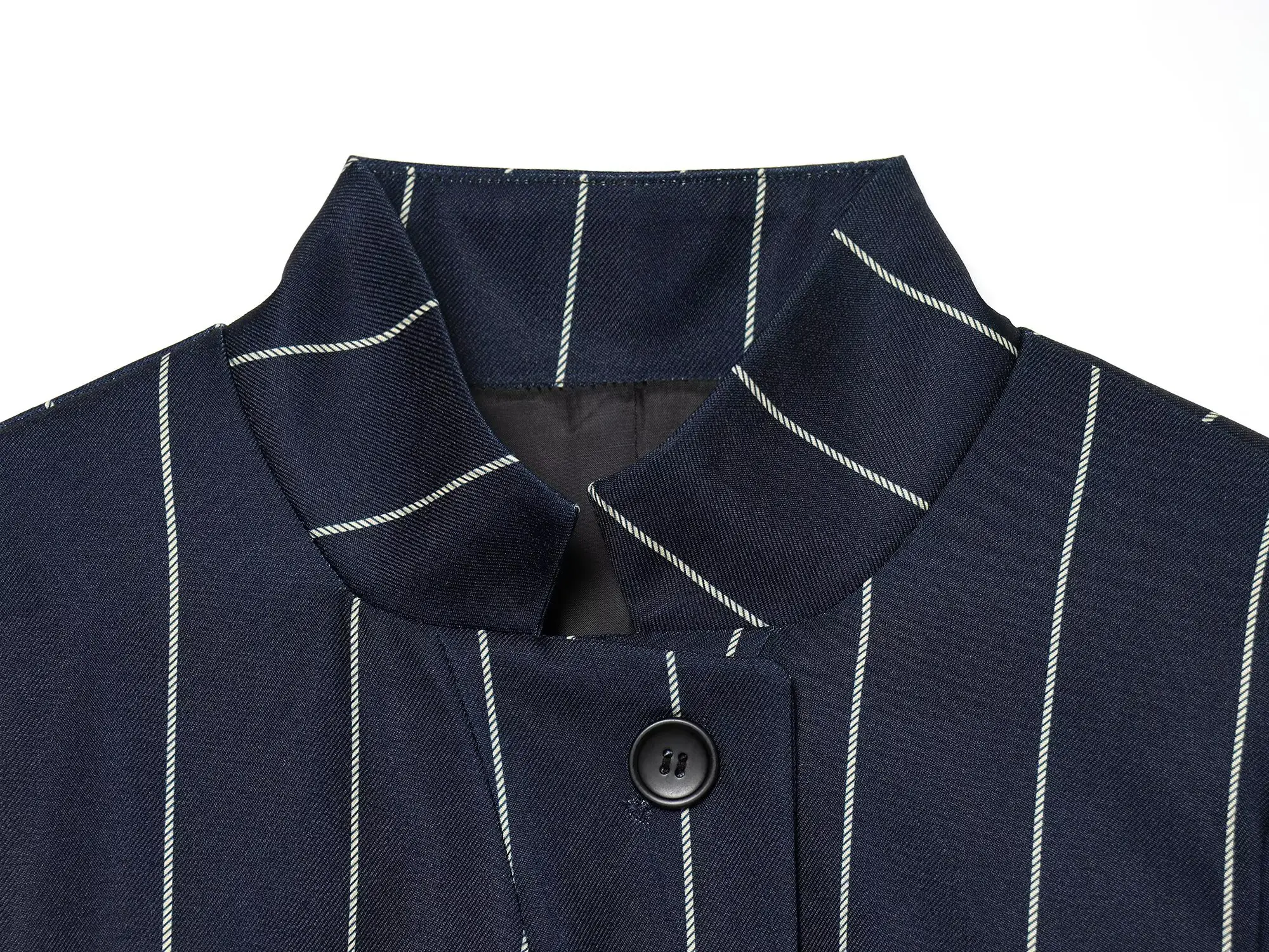 KONDALA Elegantes Pendler-Set für Damen: Gestreifter Kurzarm-Blazer und Plissierte Hose im High-Street-Stil – Sommer 2026 Trendiges Hosen-Set – Detail 8