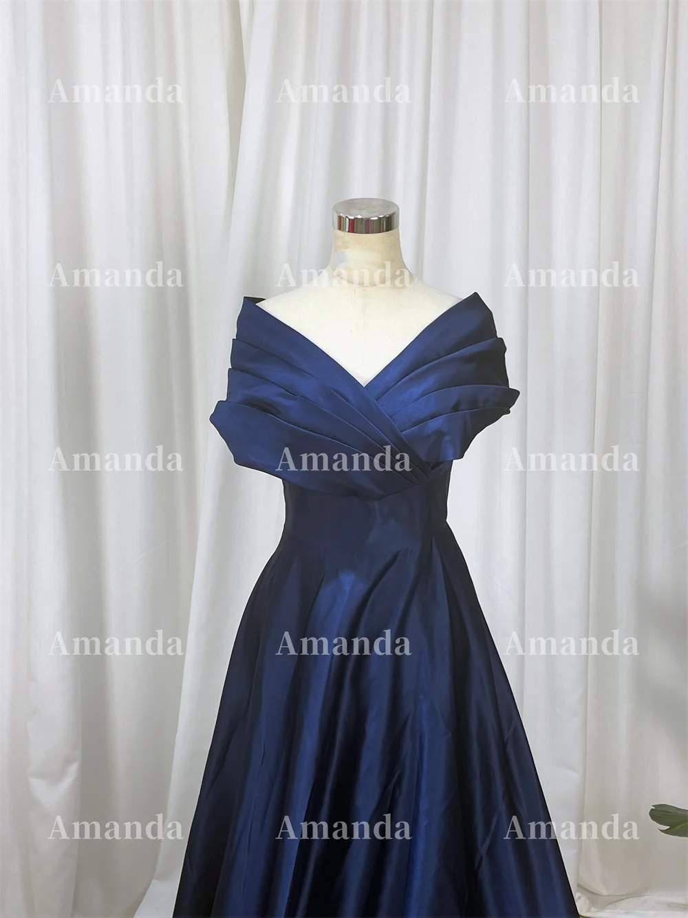 Amanda Gorgeous Silk Satin Ball Gown Prom Dress Elegant Dark Blue Evening Dress Off The Shoulder Floor Lenght فستان سهرة