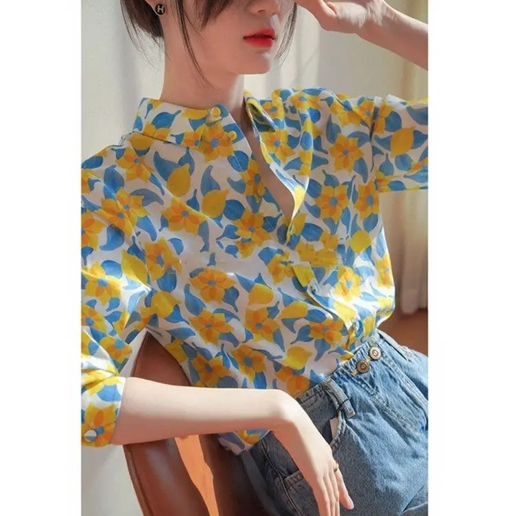 Spring New Women\'s Stand Up Collar Retro Contrasting Color White Print Loose Slim Minimalist Versatile Chiffon Blouses Shirt