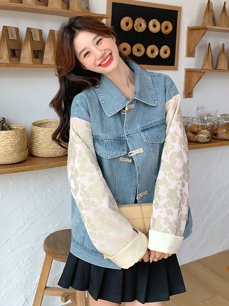 nouvelle-veste-en-jean-chinoise-a-empiecements-pour-femme-printemps-automne-2026-nouvelle-veste-en-jean-brodee-avec-boutons-en-satin