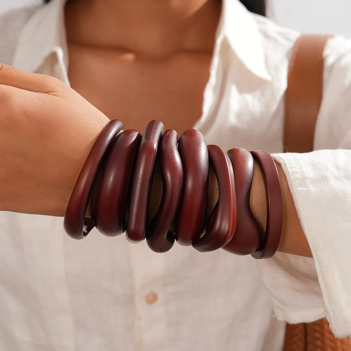 Vintage Coffee Wood Cuff Smudging Bangles Fashion Hip Hop Geometric Brown Acrylic Resin Wide Bangles Bracelets Women Men Jewelry