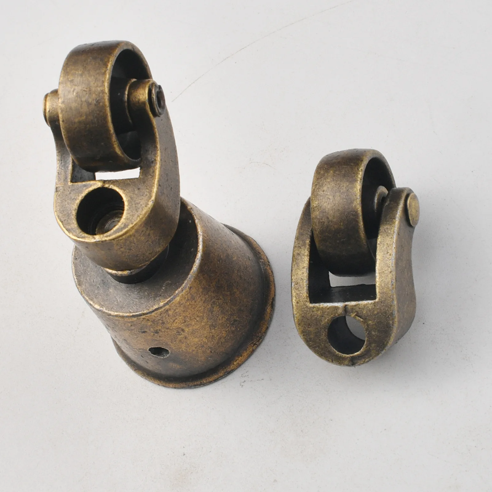 Sofa accessories imitation zinc alloy universal pulley, universal wheel, sofa accessories furniture hardware non-slip