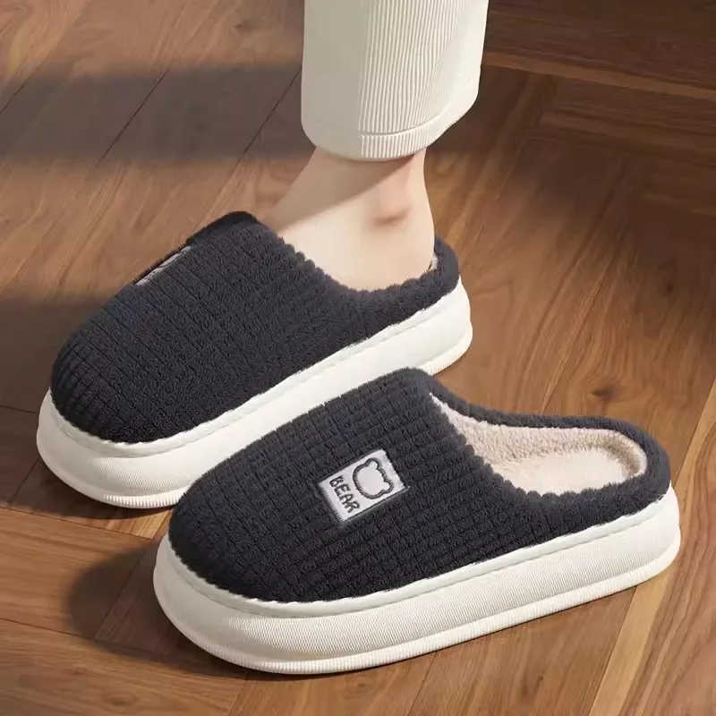 Nieuwe Paren Slippers Mannen Indoor Pluizige Glijbanen Thuis Anti-Slip Zachte Casual Platform Slipper Mode Winter Vrouwen Warme Pluche Schoenen