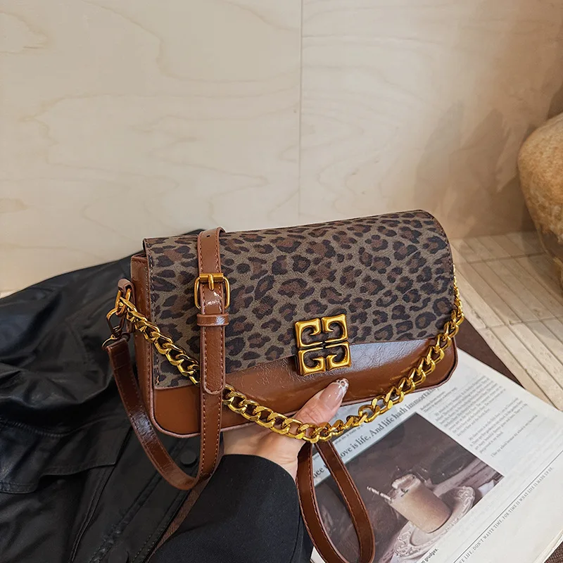 

New Fashionable and Retro Maillard Women's Bags, Underarm Bags, High-end Texture Versatile Fashion Diagonal Straddle Bags