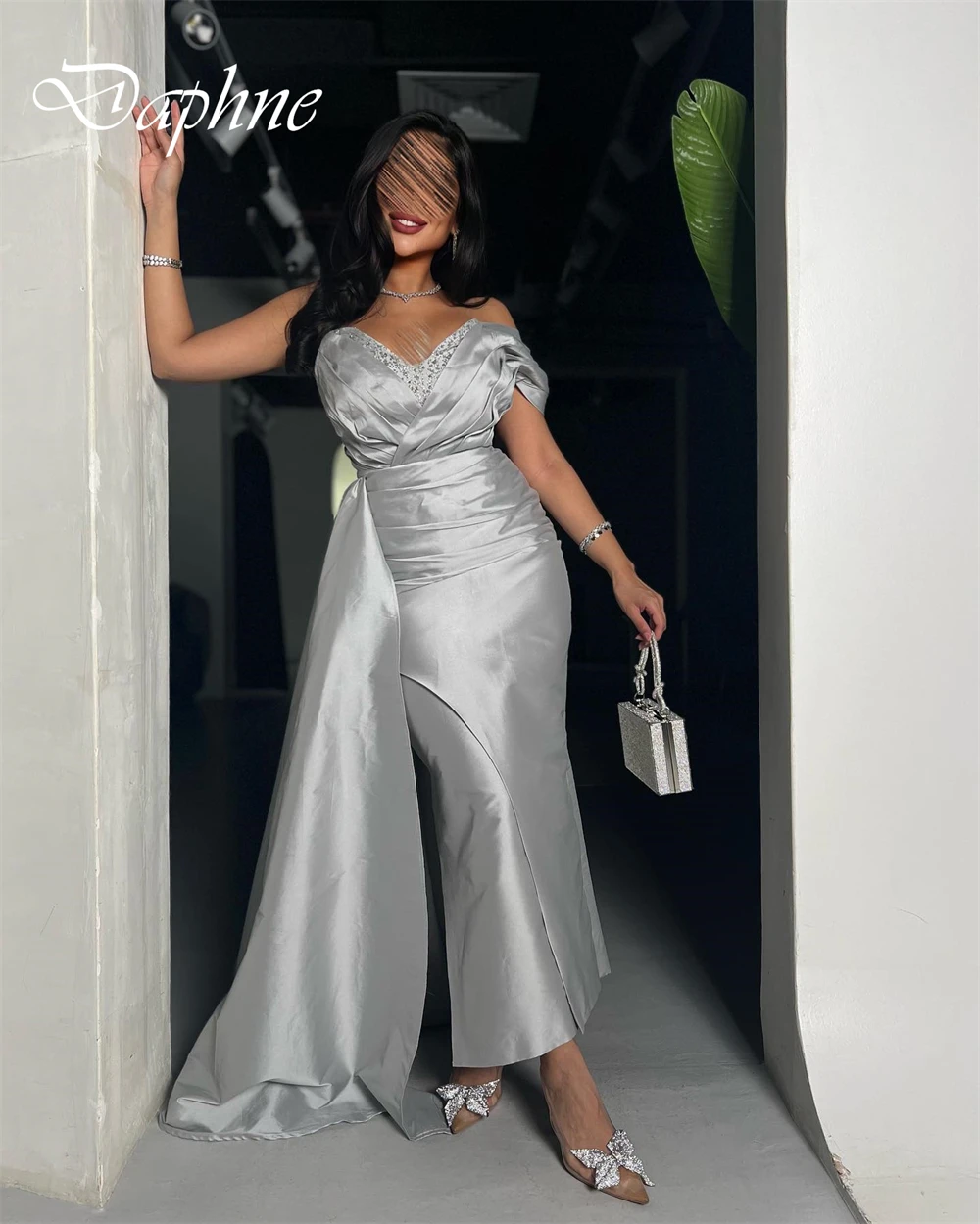 Customized Simple One Shoulder Sleeveless Evening Dress Classic Sweep Train Prom Dresses Temperament Crystal Party Gowns