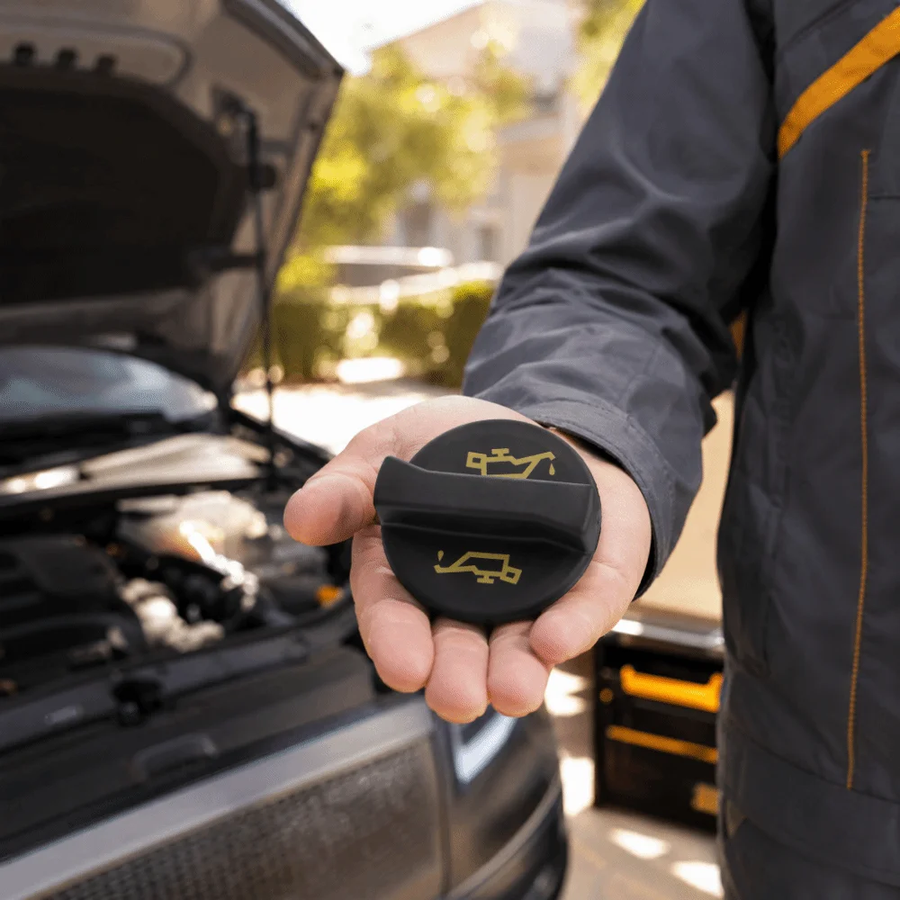 Black Oil Filler Cap ABS 1135010, YS4G‑6766‑AA Engine Oil Lid Oil Tank Cover for Transit / Eco-Sport / Ranger / Fiesta