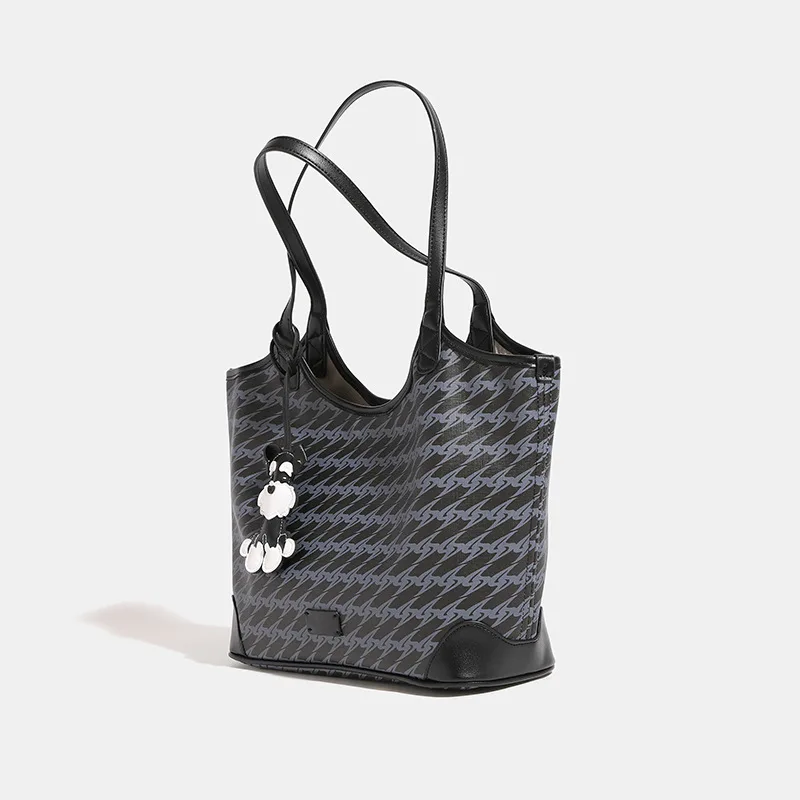 Luxury Brand Vintage Diaper Bag For Women High-End Designer Leather Tote For Stylish Commuter And Elegant Large Capacity Tote