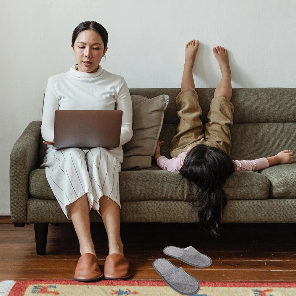 

6Pairs Travel Foldable Slippers Portable Nondisposable Businesstrip Supplies Universal Size Men Women