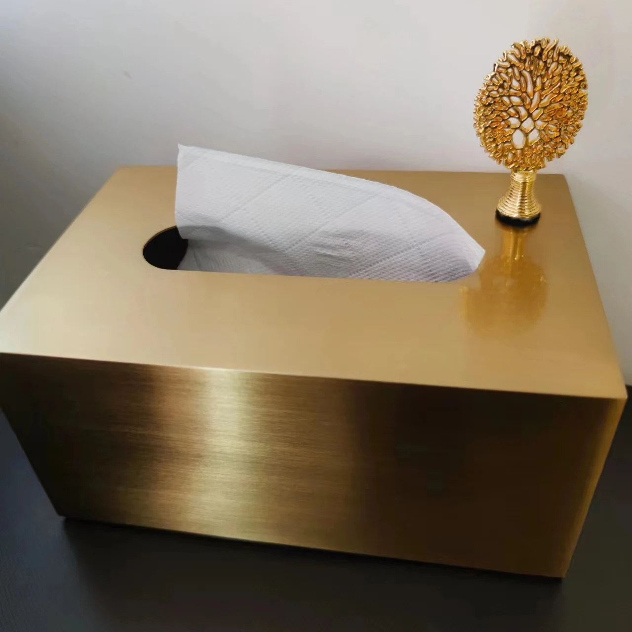 High-end Luxury Metal Paper Box Household Living Room Kitchen Restaurant Hotel KTV Office Desktop Storage Tissue box