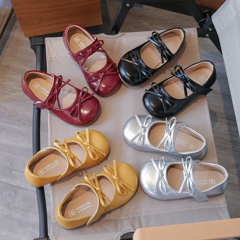 

Girls Flat Shoes with Simple Bows Kids MaryJanes Round Toes Versatile 2025 Autumn New Children Leather Shoes Soild Color Soft
