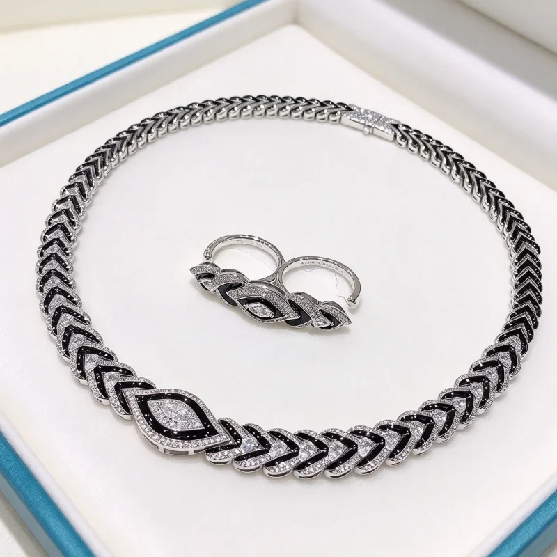 Cameo European and American 925 silver gold-plated black enamel marquise shaped white diamond zebra stripe fashion necklace ring