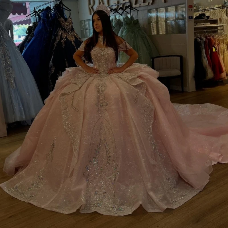 

Pink Shiny Quinceanera Dresses Ball Gown Off The Shoulder Sequin Applique Lace Beading Crystal Tull Corset Party Birthday vestid