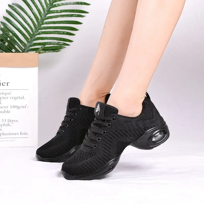 Red Jazz Dance Shoes Girls 2025 Summer Mesh Breathable Sneakers Solid Color Increase Women Soft Bottom Air Cushion Modern Dance