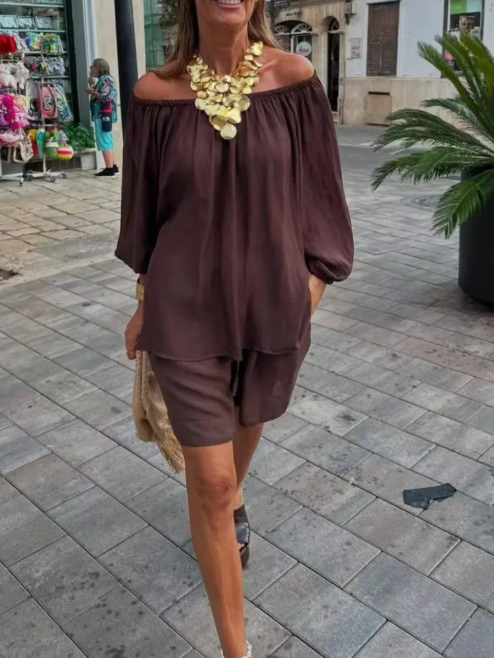 

Women Fashion Dew Shoulder Long Sleeve Decoration Top Summer Elastic Waist Drawstring Pockets Solid Mini Short Set Mujer