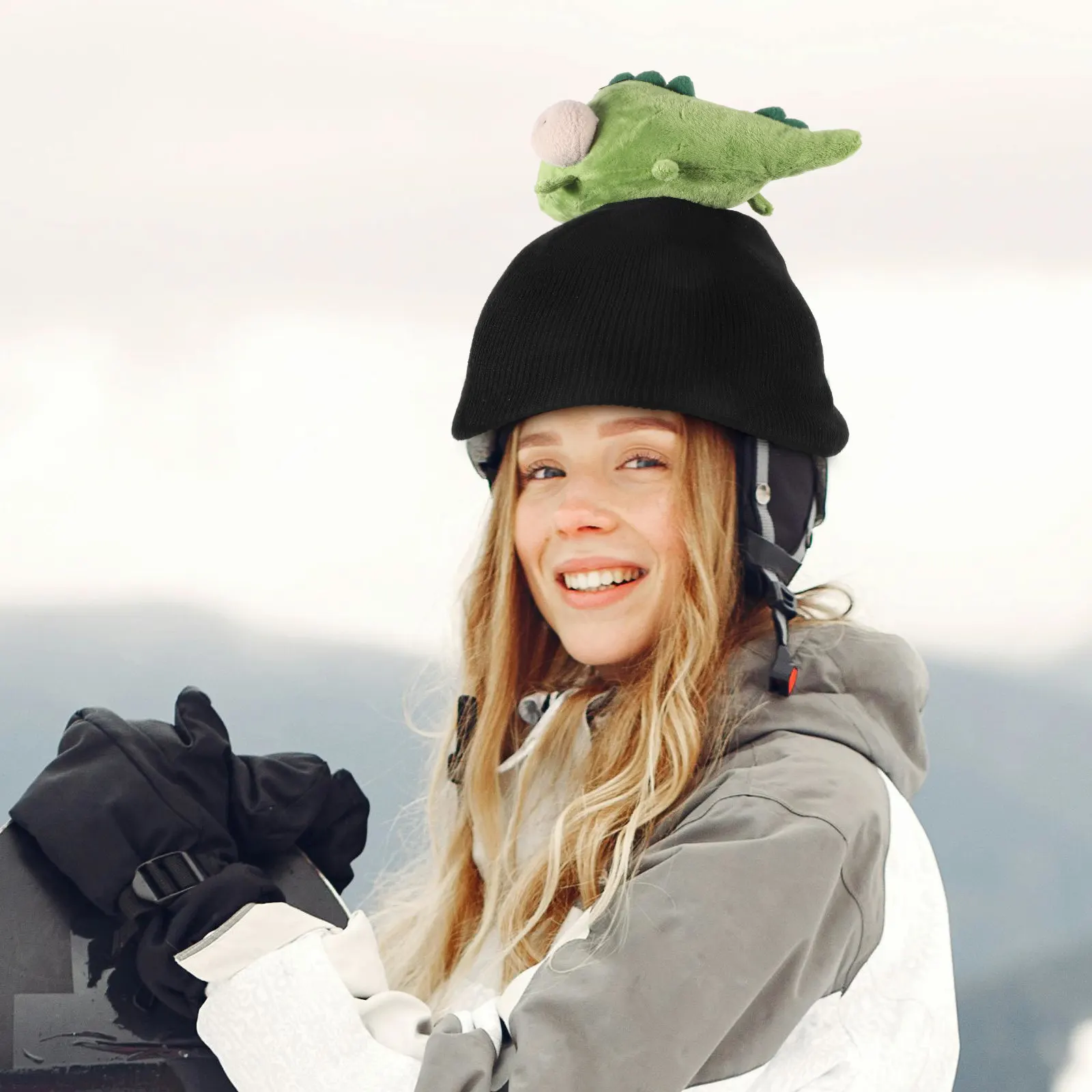 

Ski Cover Woolen Yarn Material Soft Comfortable Decorative Cartoon Flower Design for Outdoor Skiing Snow Sports