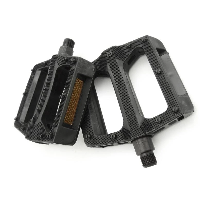 

Nonslip Road Bicycles Pedals Mountain Bicycles Pedals Plastic Pedals Light Weight Hollow Cycling Pedals Easy to Install