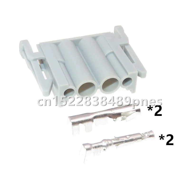 

4 Pole Auto Electrical Connector Wiring Plastic Plug With Pins