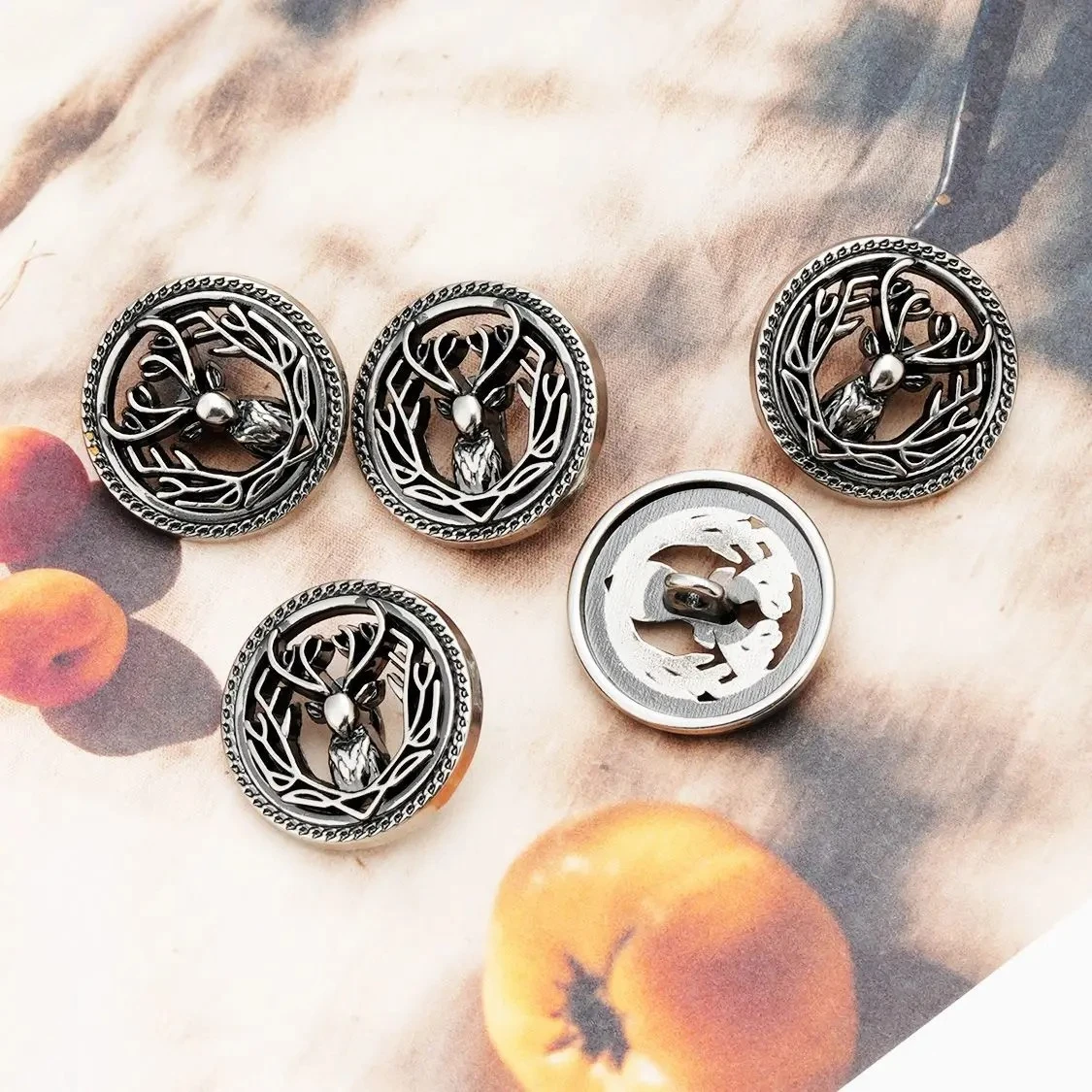 5 uds 23mm cabeza de ciervo hueca estilo Nomad botón de Metal con para abrigo chaqueta artesanía de costura Scrapbooking DIY