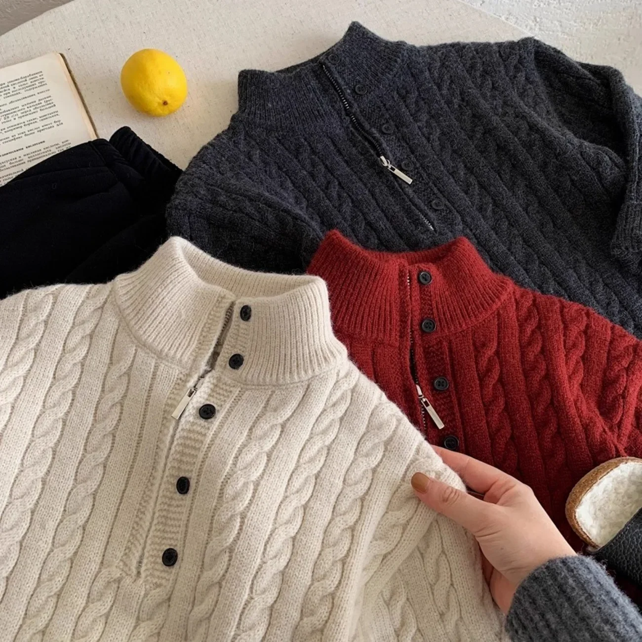Children's Sweaters Boys and Girls Thickened Knitted Sweaters Winter New Striped Twist Pullover Bottoming Shirt To Keep Warm