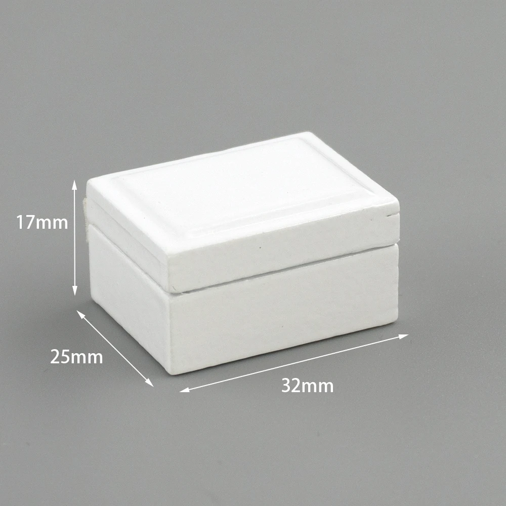 1 stks 1/12 Poppenhuis Miniatuur Houten Sieraden Doos Mini Ketting Speelgoed voor Poppenhuis Accessoires Decoratie ob11