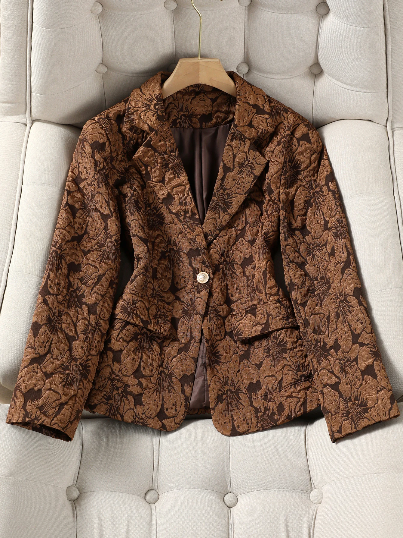 

Женский коричневый жаккардовый пиджак с длинным рукавом и одной пуговицей с лацканами, приталенный пиджак с цветочным принтом для работы и офиса