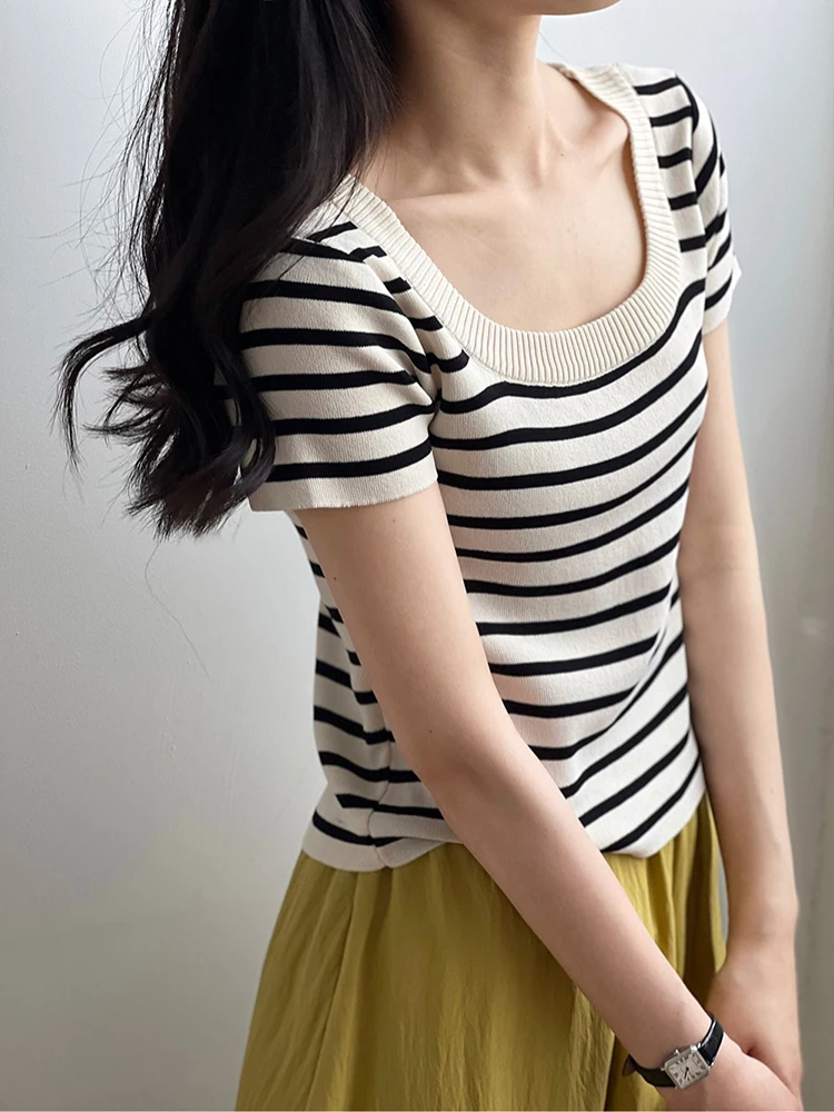 

Women Design Sense Niche Striped Short Sleeve T-shirt Summer New Sweet Spicy Girl Tops Fashion Casual Chic Slim Short Tops