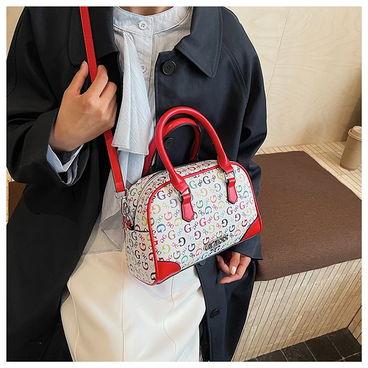 

Высококачественная женская кожаная большая сумка с вишневым узором и повседневным винтажным парижским современным повседневным стилем