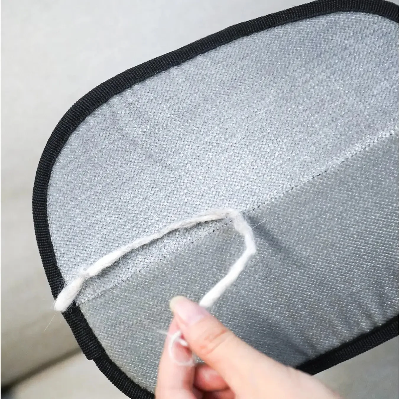 Cat Hair Removal Gloves - Dual Brush Design for Efficient Pet Hair Cleaning on Sofas, Car Seats & Body, Durable Polyester Fiber image 3