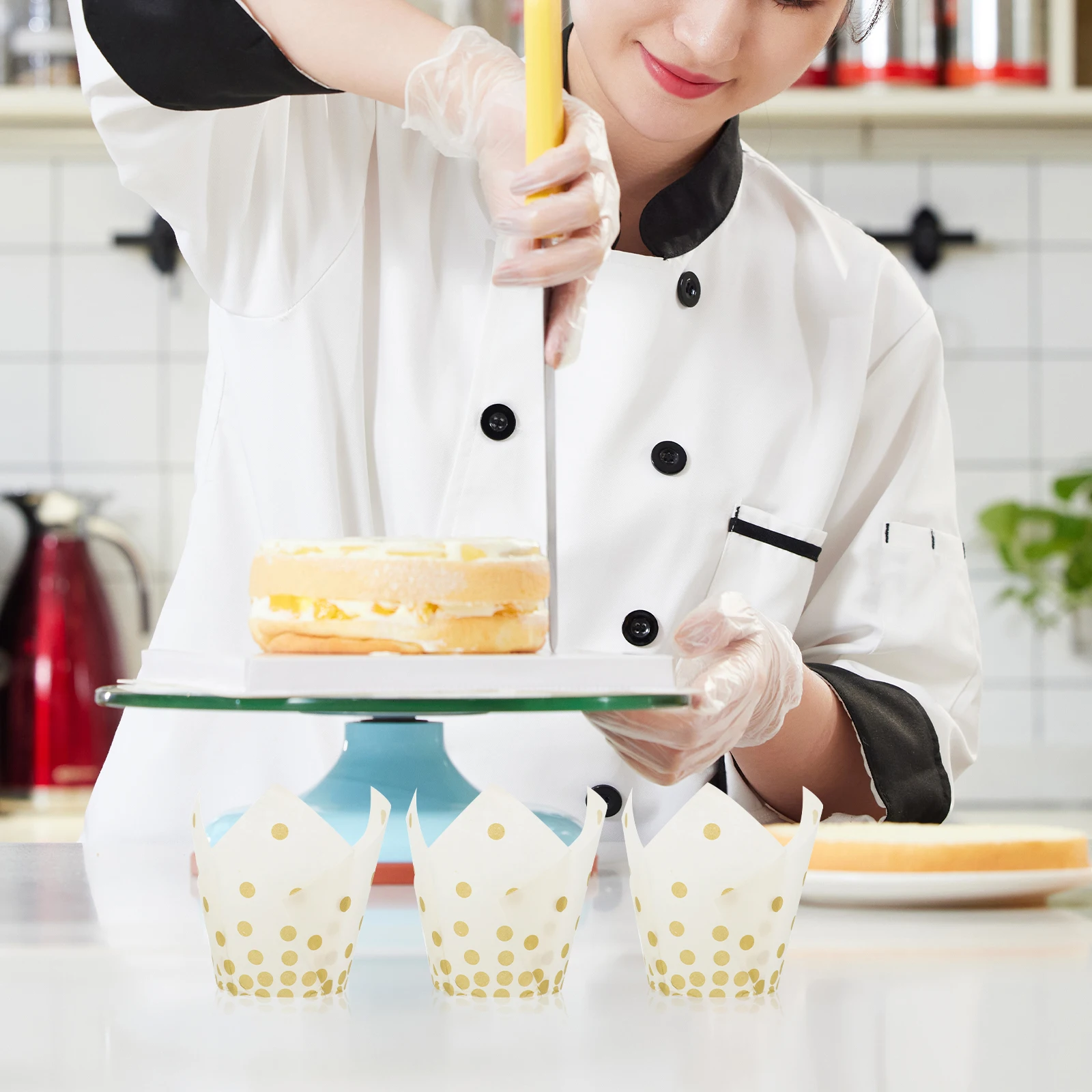 

50 Pcs Tulip Parchment Paper Cupcake Cases Reusable Greaseproof Baking Cups Liner