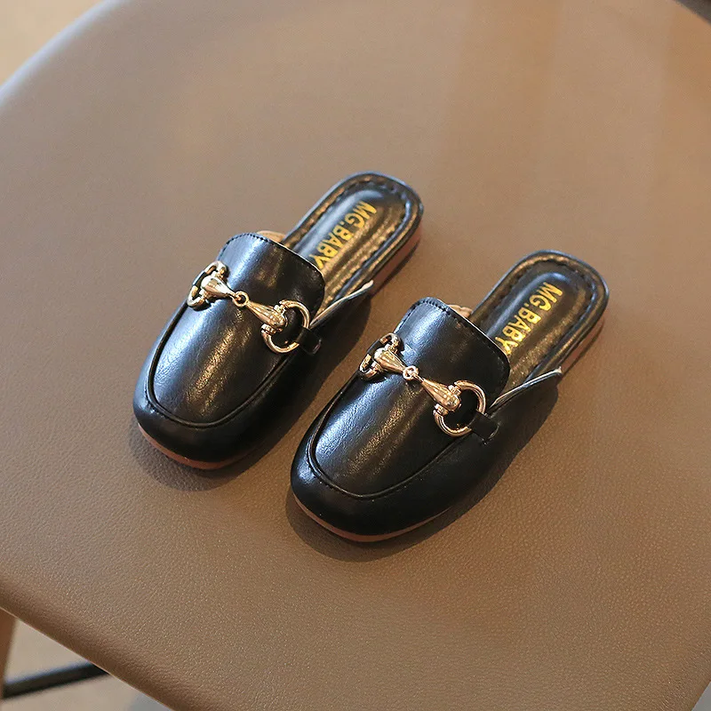 Girls Soft Covered Toes Sandals Summer Fashion Children Versatile Solid Black Chains Outdoor Shoes Kids Slippers