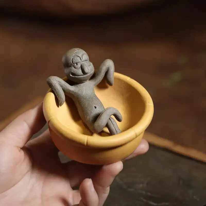 [Changtao]Yixing Purple Original Mineral Clay Hand-Carved Squidward Master Abstract Tea Pet Cup