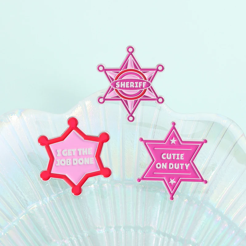 موضة الوردي شريف شارة المينا دبابيس أحصل على وظيفة كتي على واجب دبابيس ظهره شارة التلبيب مجوهرات هدايا للأصدقاء