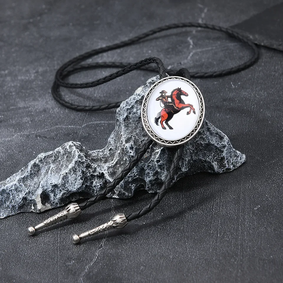 New Western Cowboy Bull Head Bolo Tie for Men and Women Vintage Alloy Long Leather Necktie Sweater Chain Accessory Gifts