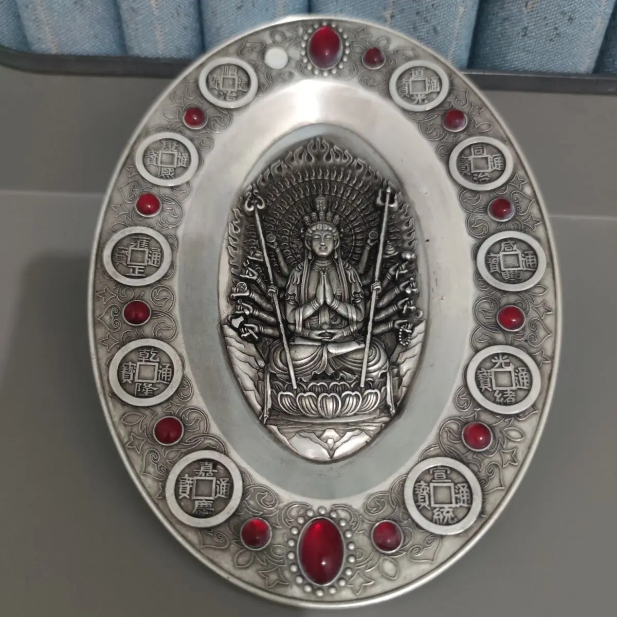 Anti-ancient antique collection, Qing objects, Five Emperors old silver, Guanyin Bodhisattva silver plate silver-plated plate or