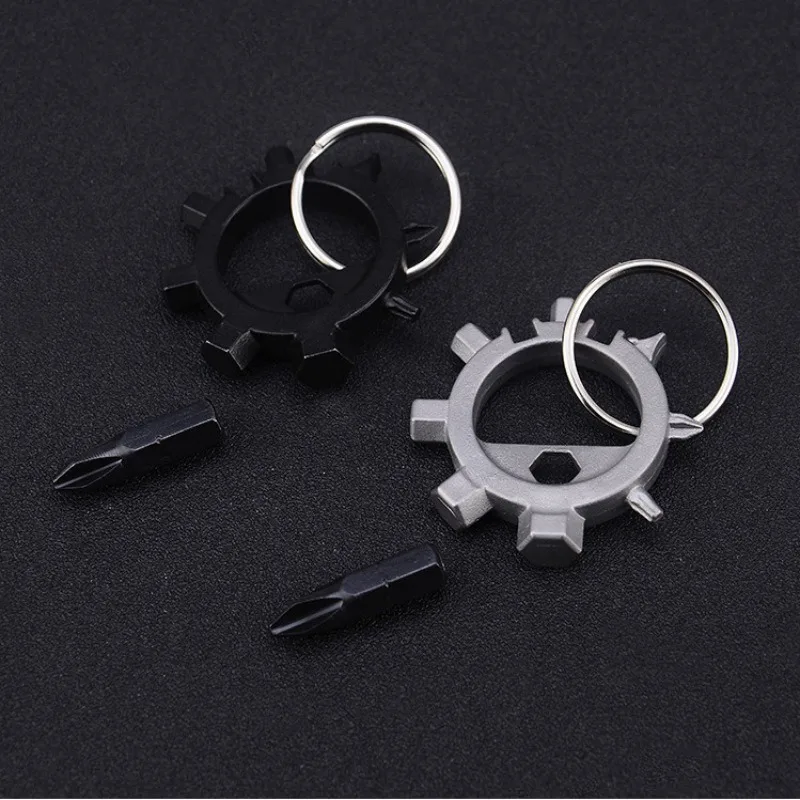 

Multifunctions Screwdriver Portable Bicycle Repair Hand Tools Multitools Screw Driver Allen Key Ringtool /Random Color Tool