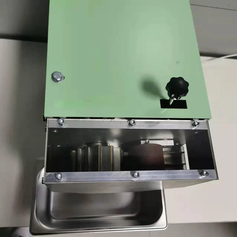 400W Small Granulator Desktop Granulation Equipment for Cutting and Producing Micro Plastic Particles Factory Equipment