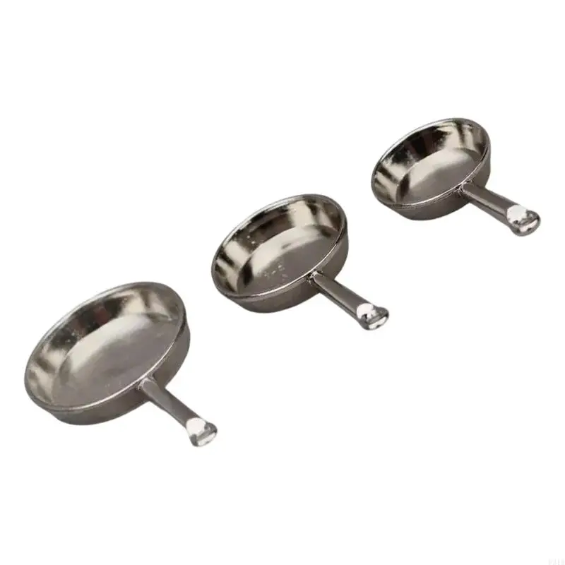 

3pcs Миниатюрные кастрюли для жарки для 1/12 шкалы кукол кухонная сцен