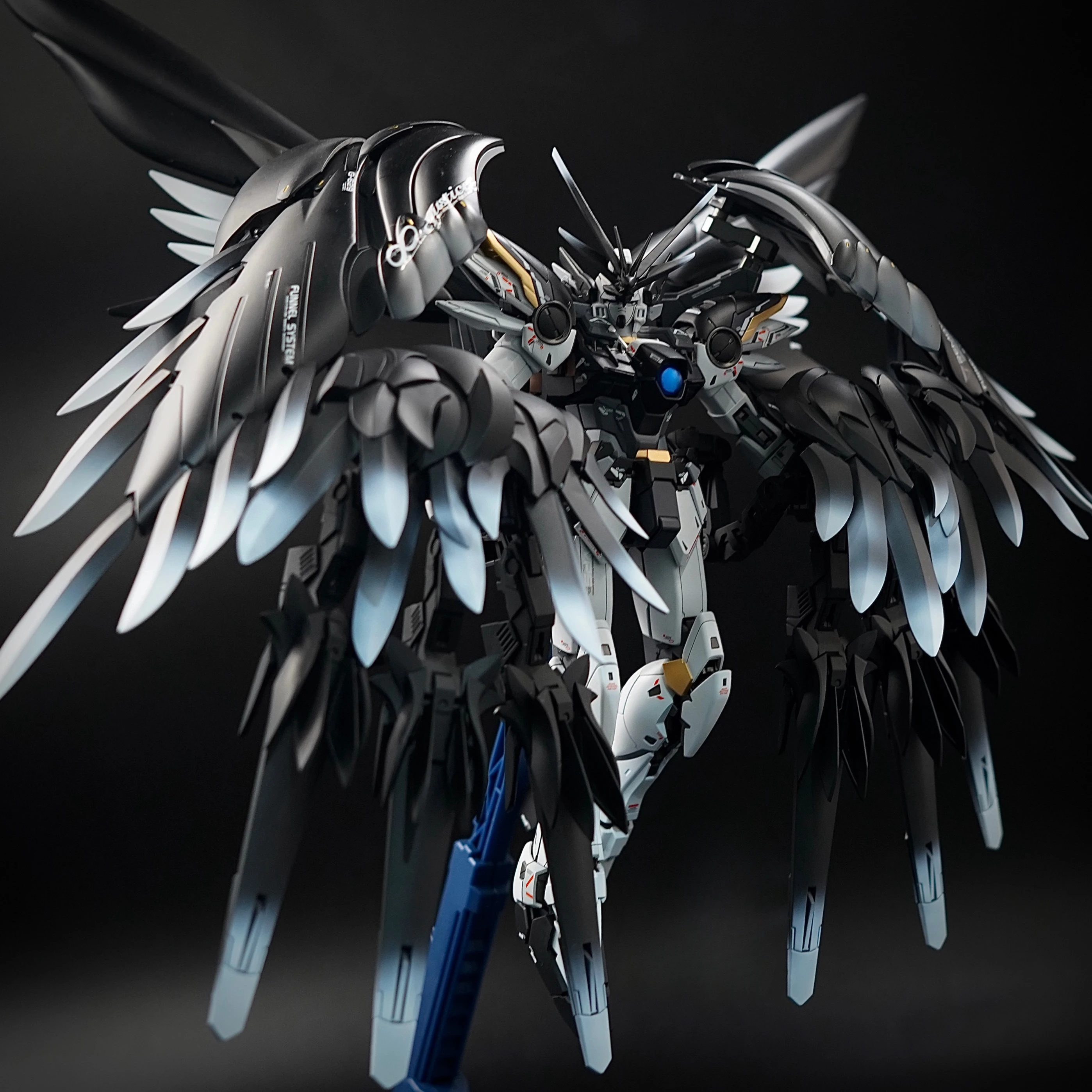 Bandai-MG 1/100 Wing Gundam ontariKa Anime Action Figures Assembler Modèle Jouets, Version Modifiée par Document, Kuroyukihime, Cadeau Original