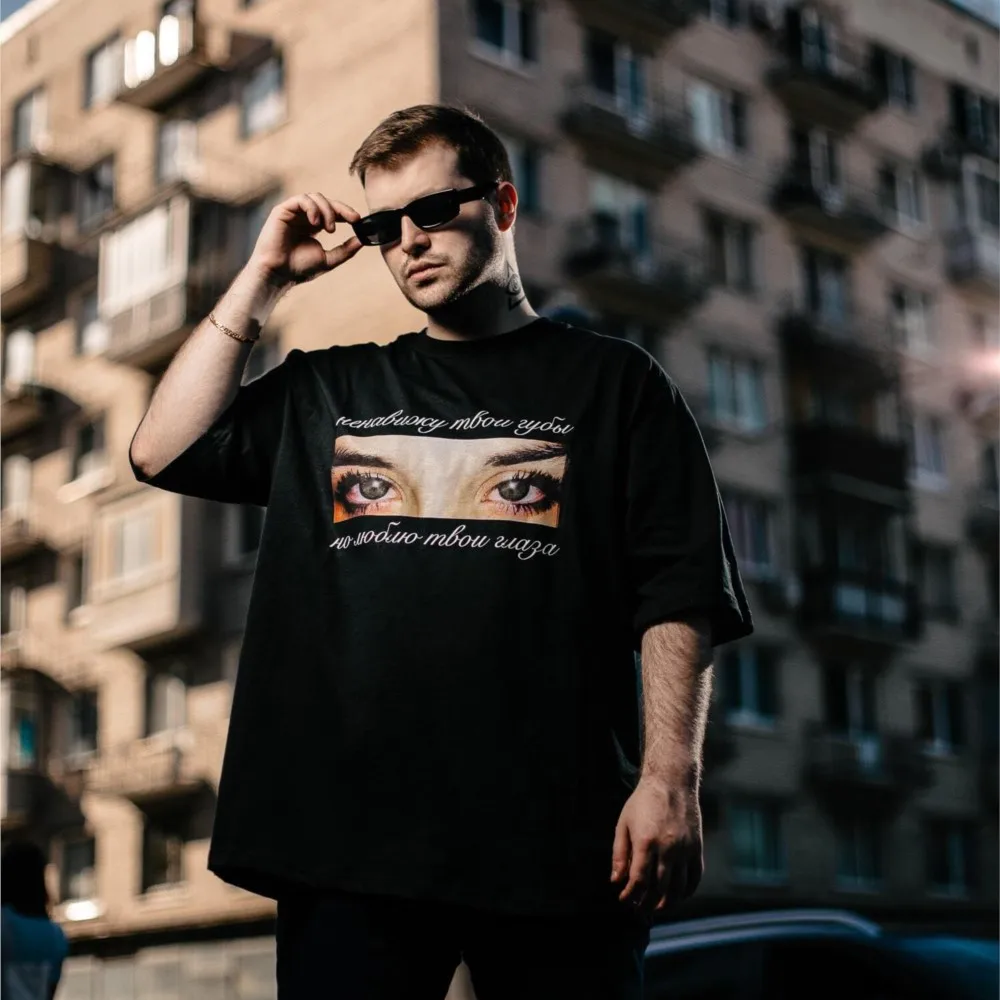 Harajuku Oversized Streetwear Men Clothing Eyes Graphic Print Tshirt Cotton Hip Hop Aesthetic Short Sleeve Tops Goth Y2k Fashion