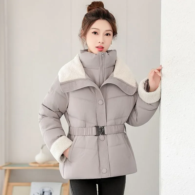 

Winter 2025 New Short Thick Warm Parka Fashion Loose Chic Cotton Jacket Fake Two-Piece Down Cotton-Padded Jacket Women Overcoat