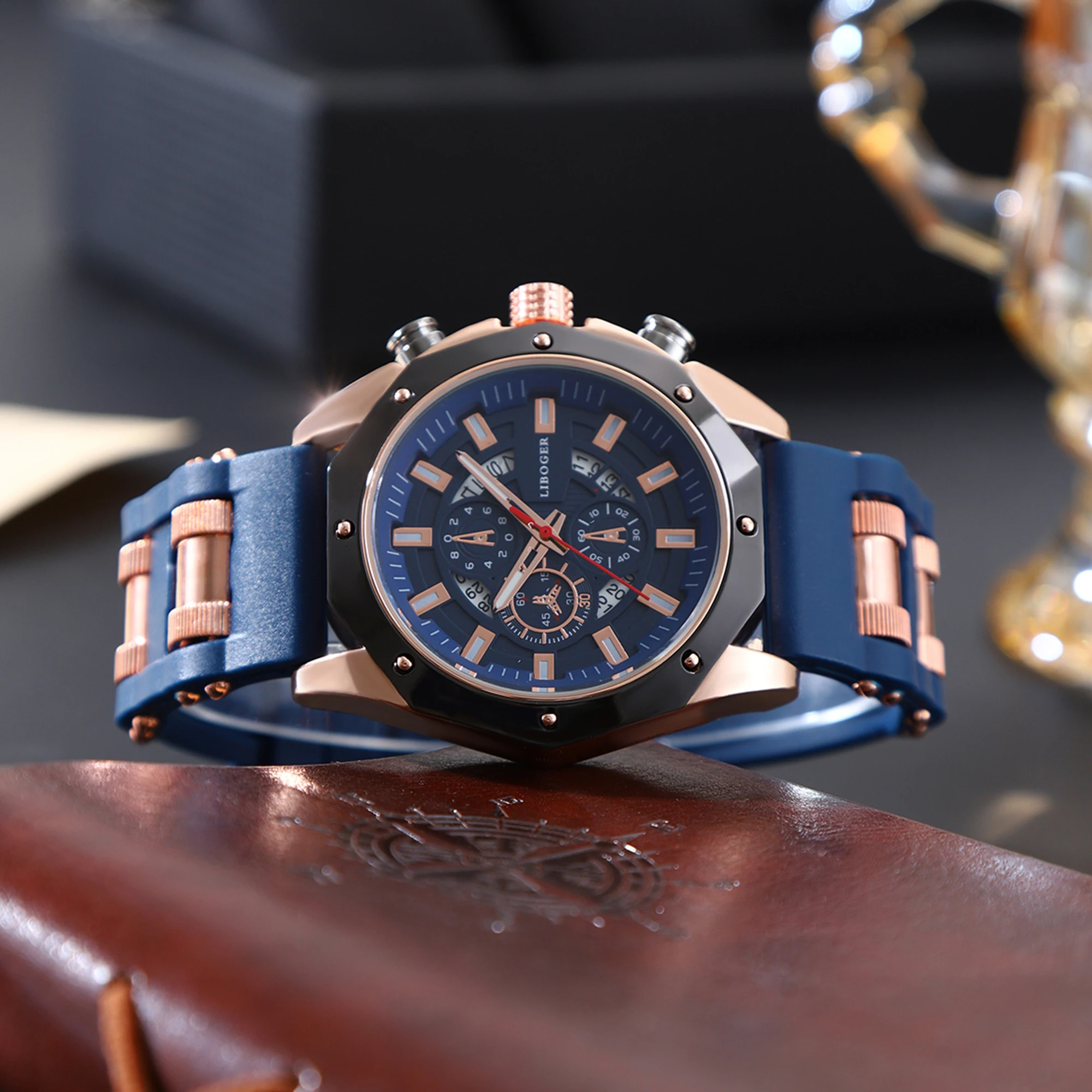 패션 남자 시계 실리카 젤 스트랩 망 쿼츠 시계 날짜 기능 비즈니스 캐주얼 시계 남자 선물