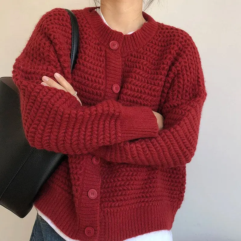 

Korean Red Sweater Jacket for Women, Loose Personality, Lazy Style, Y2K Early Autumn Knitted American Cardigan Outer Tops