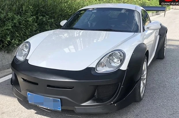 

Подходит для Porsche 987: Модифицированный обвес Rocket Rabbit Wide Body, комплект для расширения кузова 987 (передний и задний бамперы, боковые пороги, спойлер).