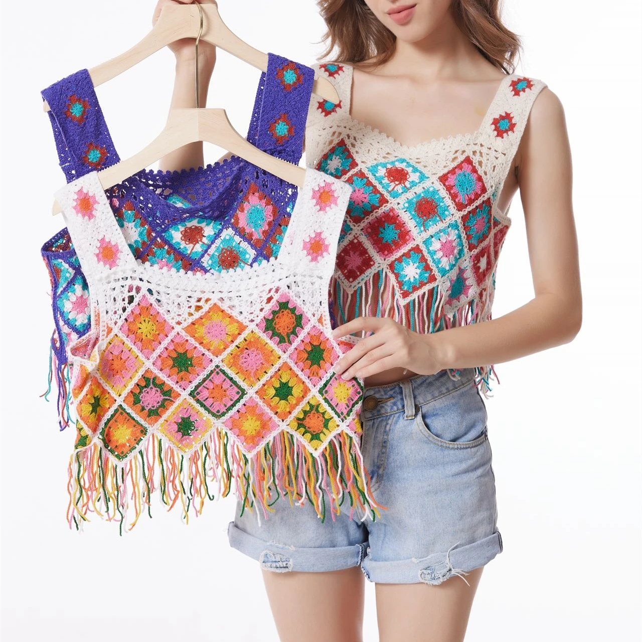 

OUMEA Women Crochet Fringed Tops in Multi Color Beach Style Floral Embroidery Plaid Patchwork Tops Retro Tank Tops With Tassels