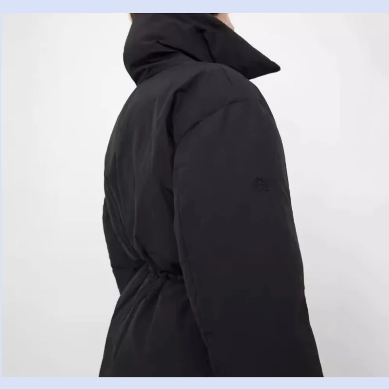 سترة نسائية من Nordic TT باللون الأسود برباط الخصر وياقة واقفة دافئة من القطن