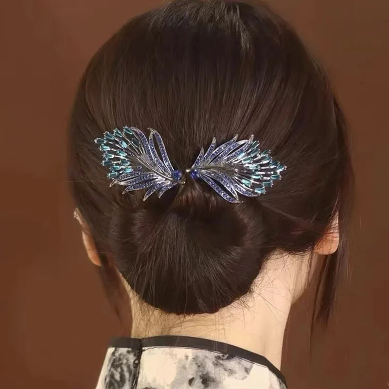 Elegant Golden Feather Twist Clips Girl Curly Hair Artifact Female Back of Head Clip Fashion Hairpins Barrettes Women Headdress