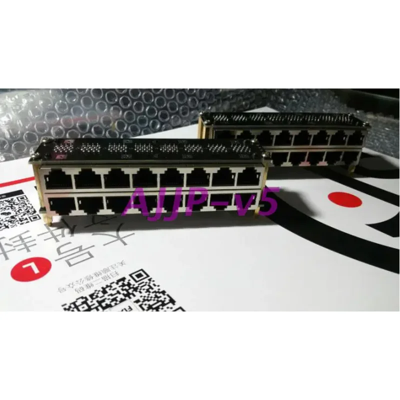 RS485 CAN MODBUS Hub Connector 32-way Interconnect Bus Serial Communication RJ45 Branch