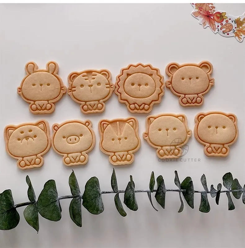 Cartoon Animal Pattern Cookie Cutter Puppy Piggy Rabbit Bear Lion Cat Biscuit Stamp Pressed Mold Homemade Bakeware Kitchenware